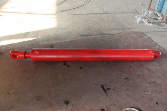 点击查看详细信息<br>标题：转载机30T推拉移油缸 阅读次数：2379