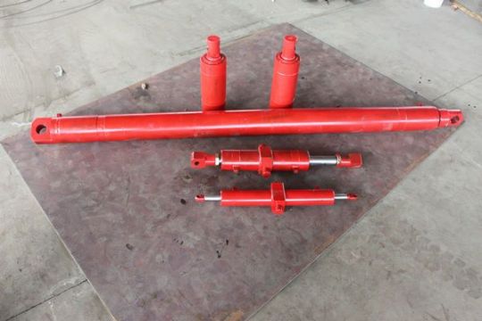 点击查看详细信息<br>标题：转载机系列油缸 阅读次数：2455