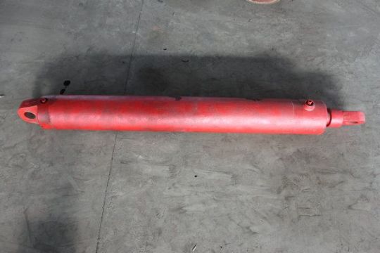 点击查看详细信息<br>标题：转载机60T推拉移油缸 阅读次数：2169